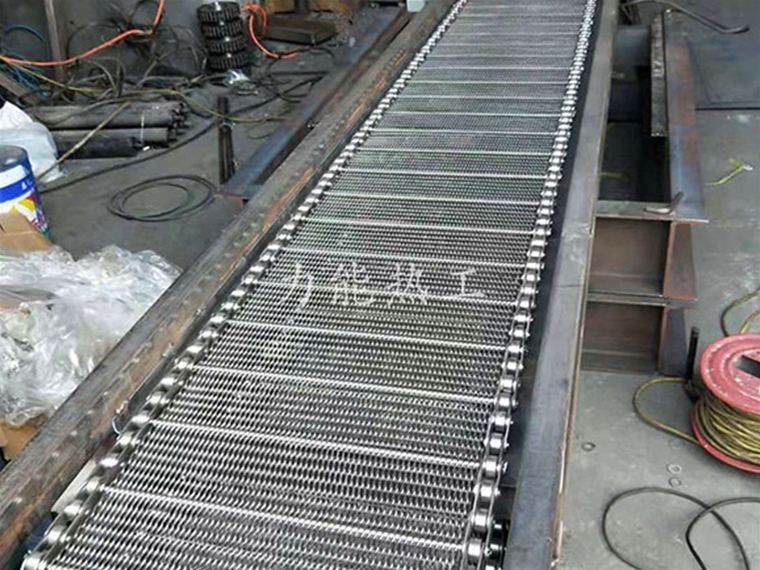 網(wǎng)鏈輸送機(jī)