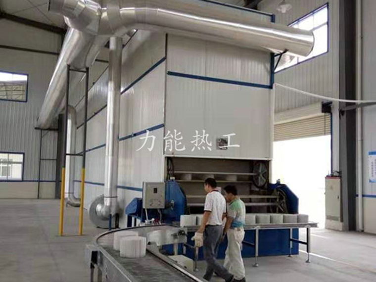 不銹鋼鏈板輸送機(jī)