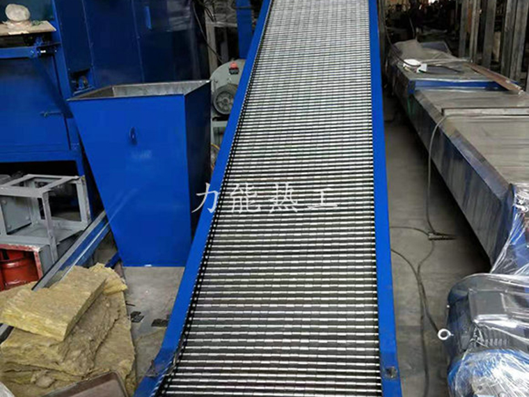 廠家分享鏈板輸送機(jī)各部件之間的匹配問題